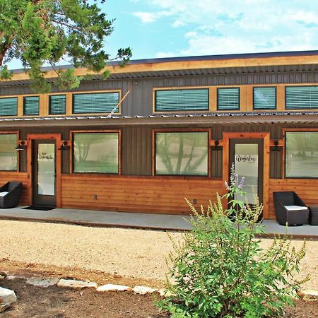Green Acres Cottages - New Braunfels Suite Wimberley Εξωτερικό φωτογραφία