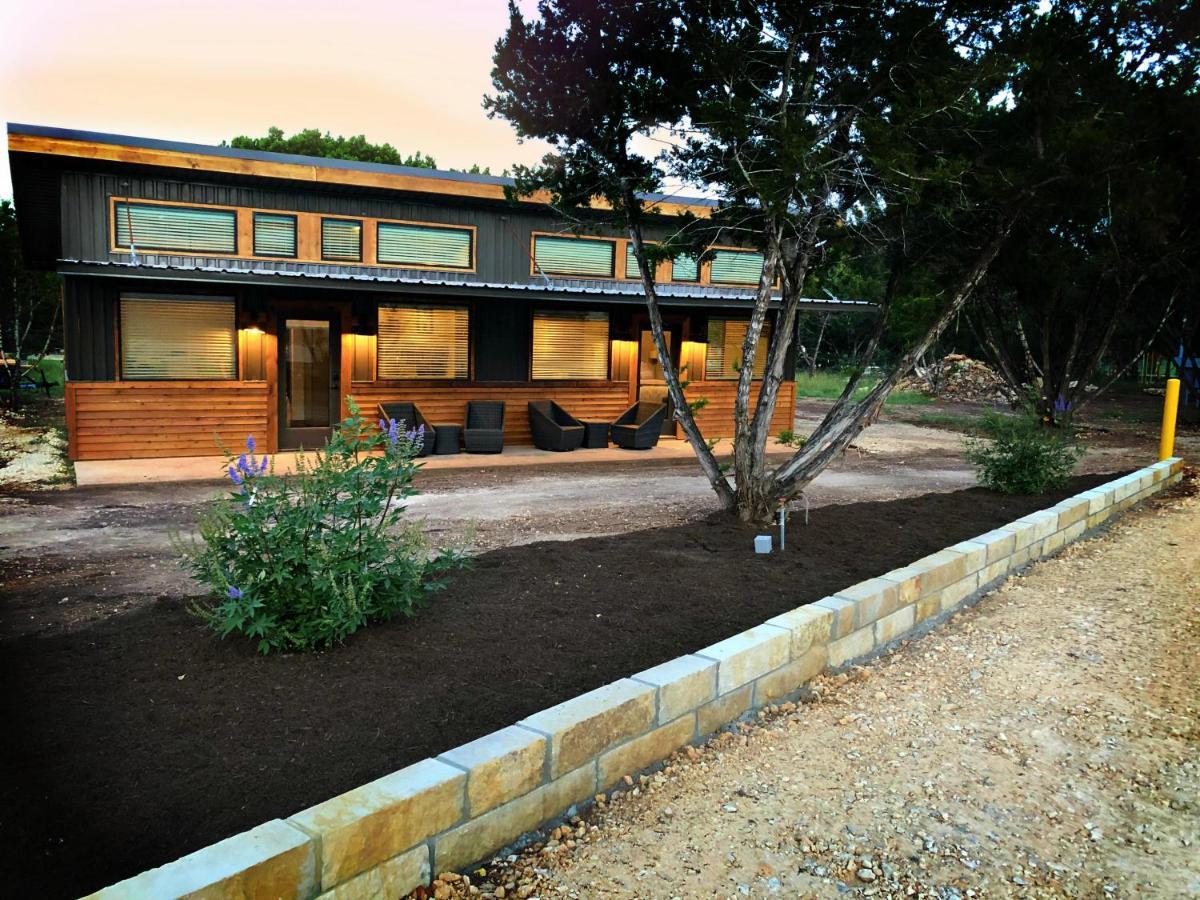 Green Acres Cottages - New Braunfels Suite Wimberley Εξωτερικό φωτογραφία